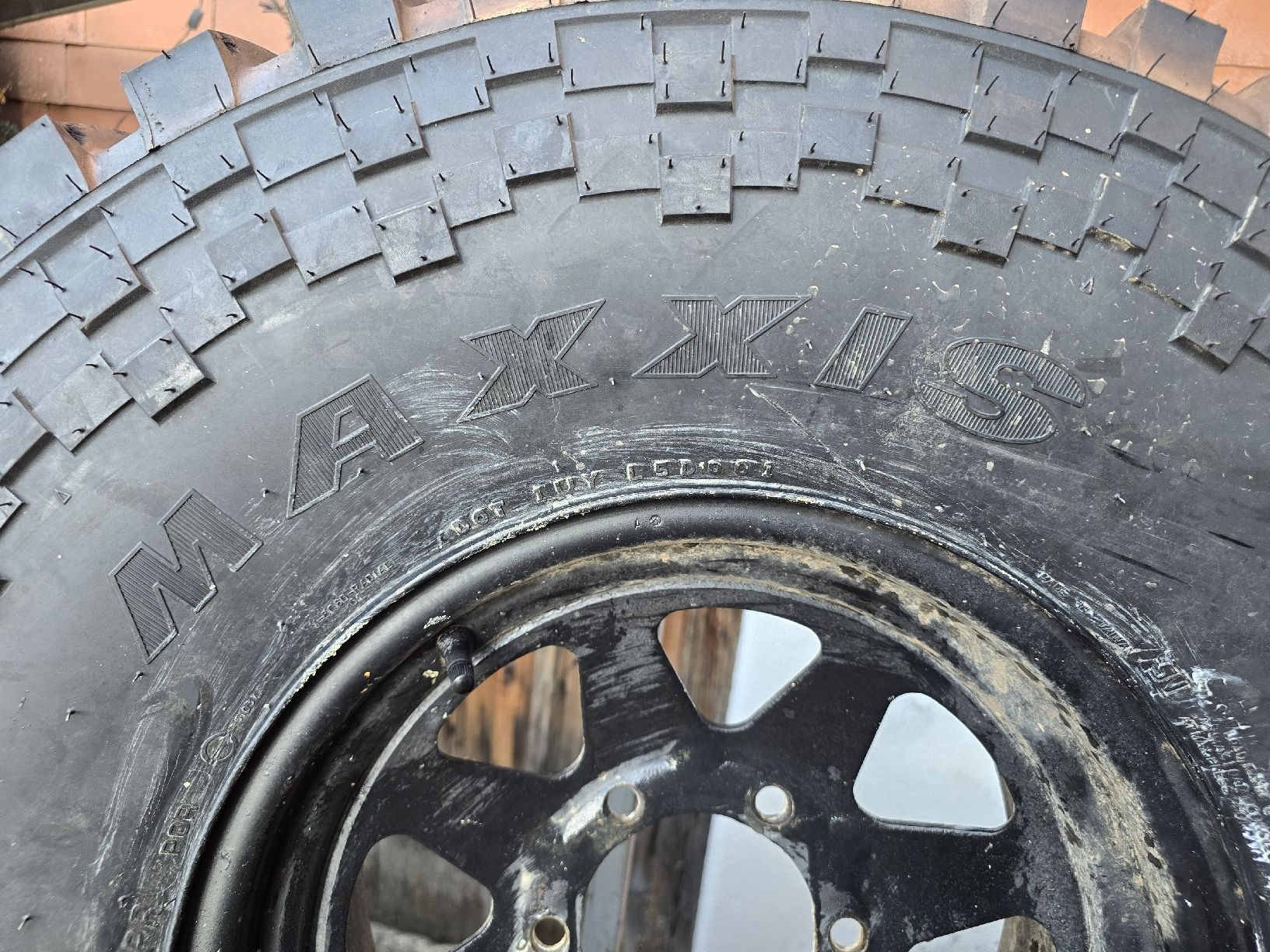 Pneus & Roues: Offroadräder 35x12.5 R15  – D'occasion à Schübelbach par PG16 1