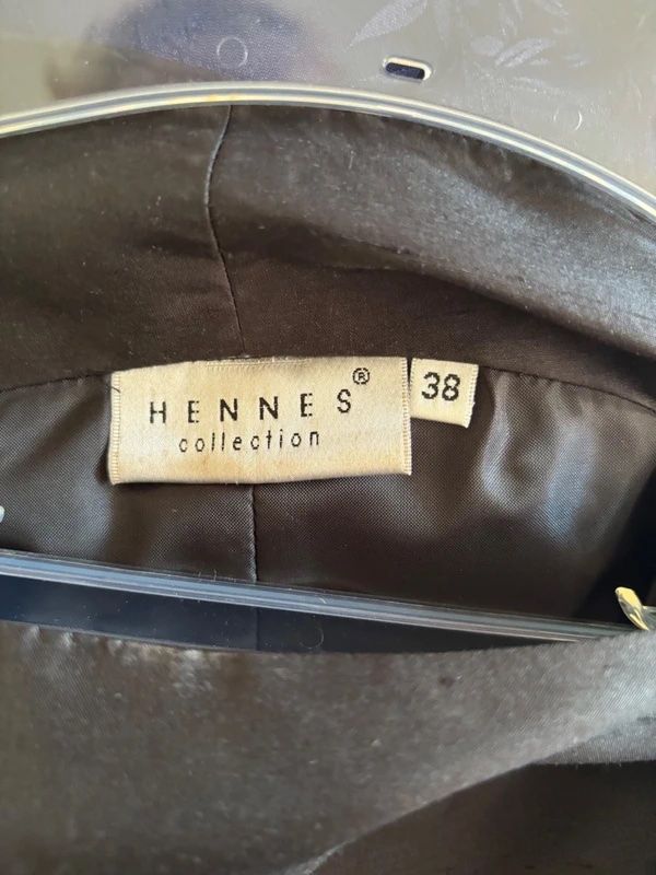 H&M Kleider: Kleid HENNES COLLECTION schwarz – Gebraucht aus Rafz von mar_j7dl 2