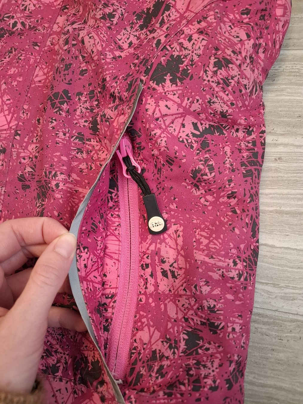 Giacche & Cappotti: Veste de ski rose en taille 152 – Usato da Ecublens FR venduto da ame_y8tq 3