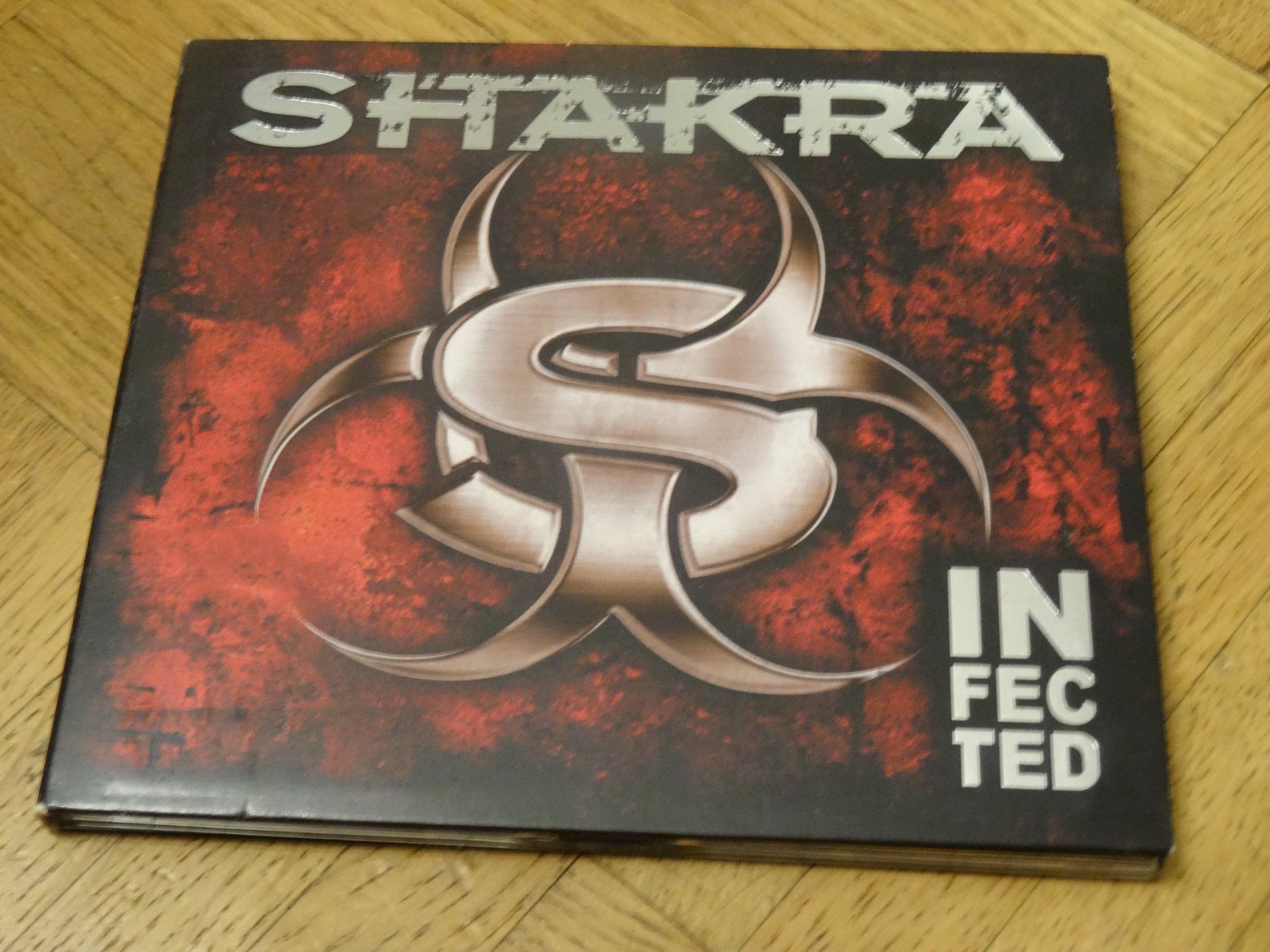 CD: Shakra - Infected - CD – Usato da Olten venduto da Disc-Ausverkauf