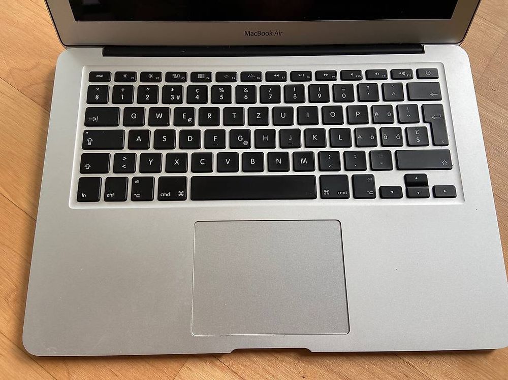 Apple Notebook: Macbook Air 256 GB / i5 – Usato da Langnau am Albis venduto da Danig0 2