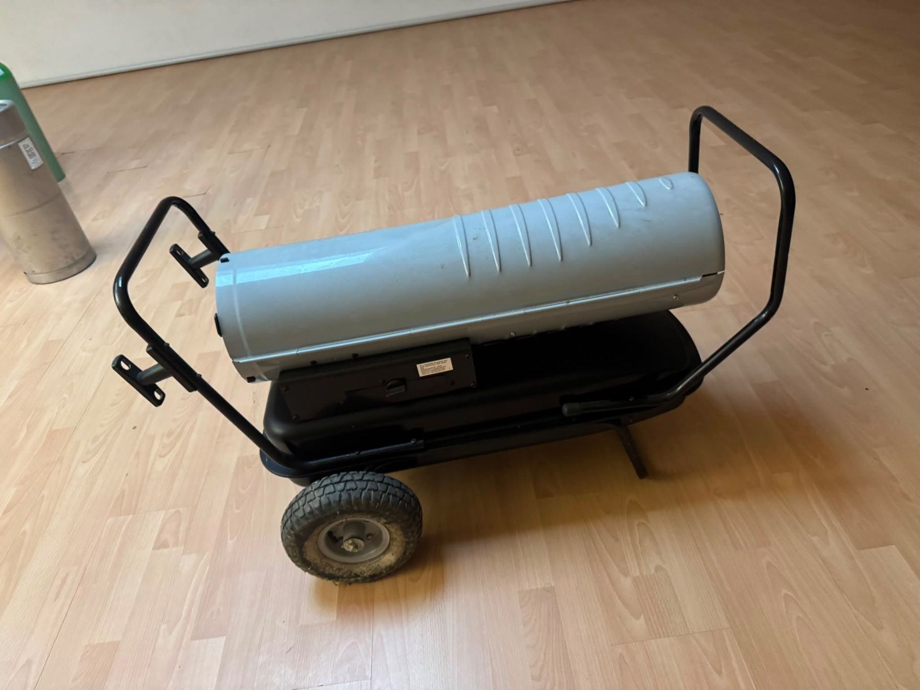 Einhell Radiatori: Einhell DHG 360 Heissluftgenerator (Diesel) – Usato da Zug venduto da Rozzo