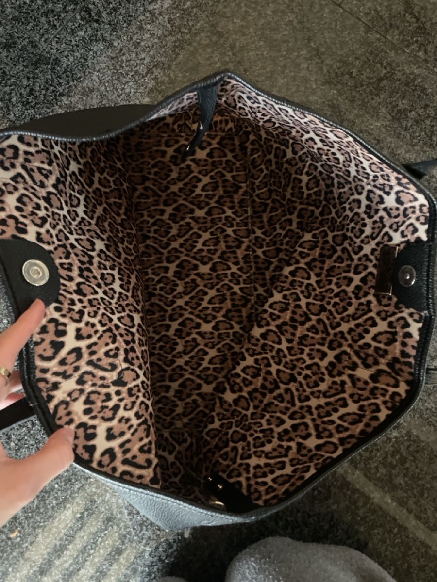 Guess Borse da donna: Schwarze Guess Tasche – Usato da Steinach venduto da ariana.xe 5