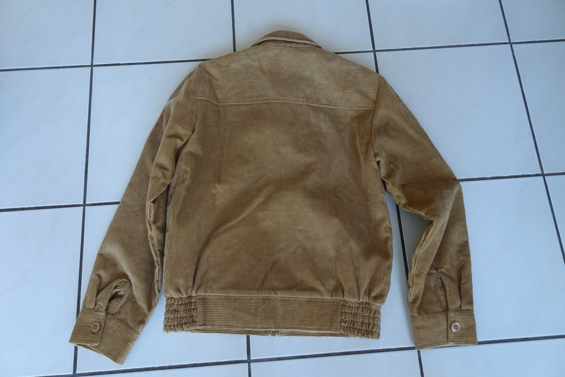 Giacche: Manchester Jacke hellbraun ca Gr. 42 – Usato da Strengelbach venduto da schmetterling20 2