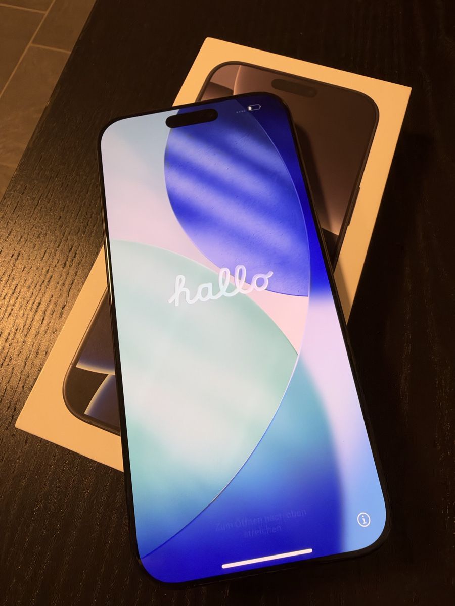 Apple Telefoni cellulari / Smartphones: Iphone 16 Pro Max 512 GB Schwarz – Usato da Muri AG venduto da zva_7mym 2
