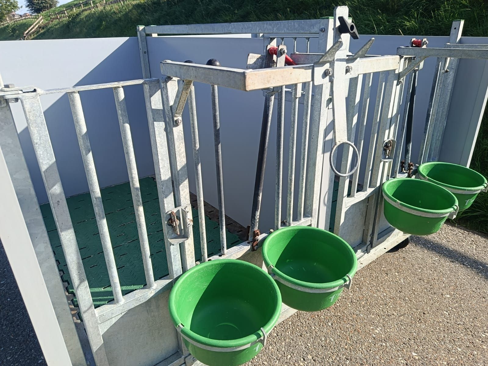 Altre attrezzature per stalle: Topcalf Kälberboxen – Usato da Ebersecken venduto da fis_kz25 2