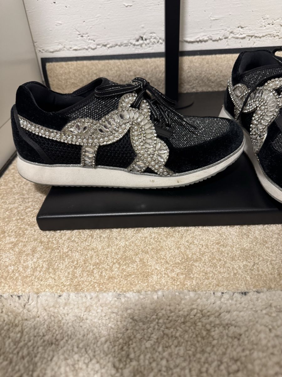 Scarpe da donna: Sophia Webster Trainers, Size 41, Black, Embellished! – Usato da Sarnen venduto da vik_jw5z 4