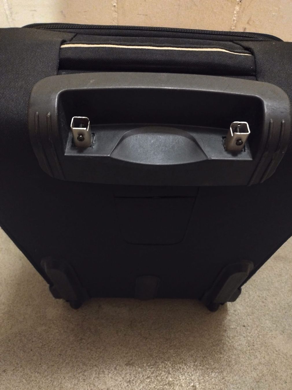 Samsonite Valigie: Samsonite Reisekoffer, schwarz, gebraucht Cabin Größe – Difettoso da Stäfa venduto da krp54 1
