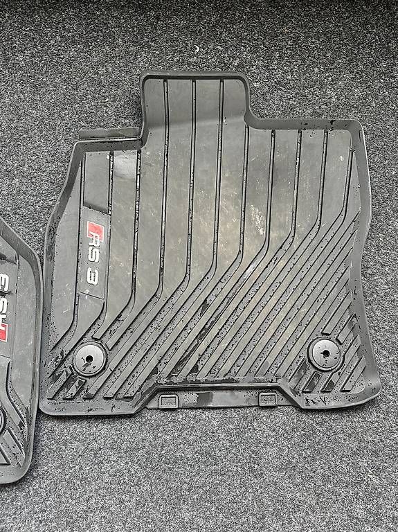 Teppiche / Matten: Original Rs3 gummi fussmatte – Gebraucht aus Bern von STEFANDM 2