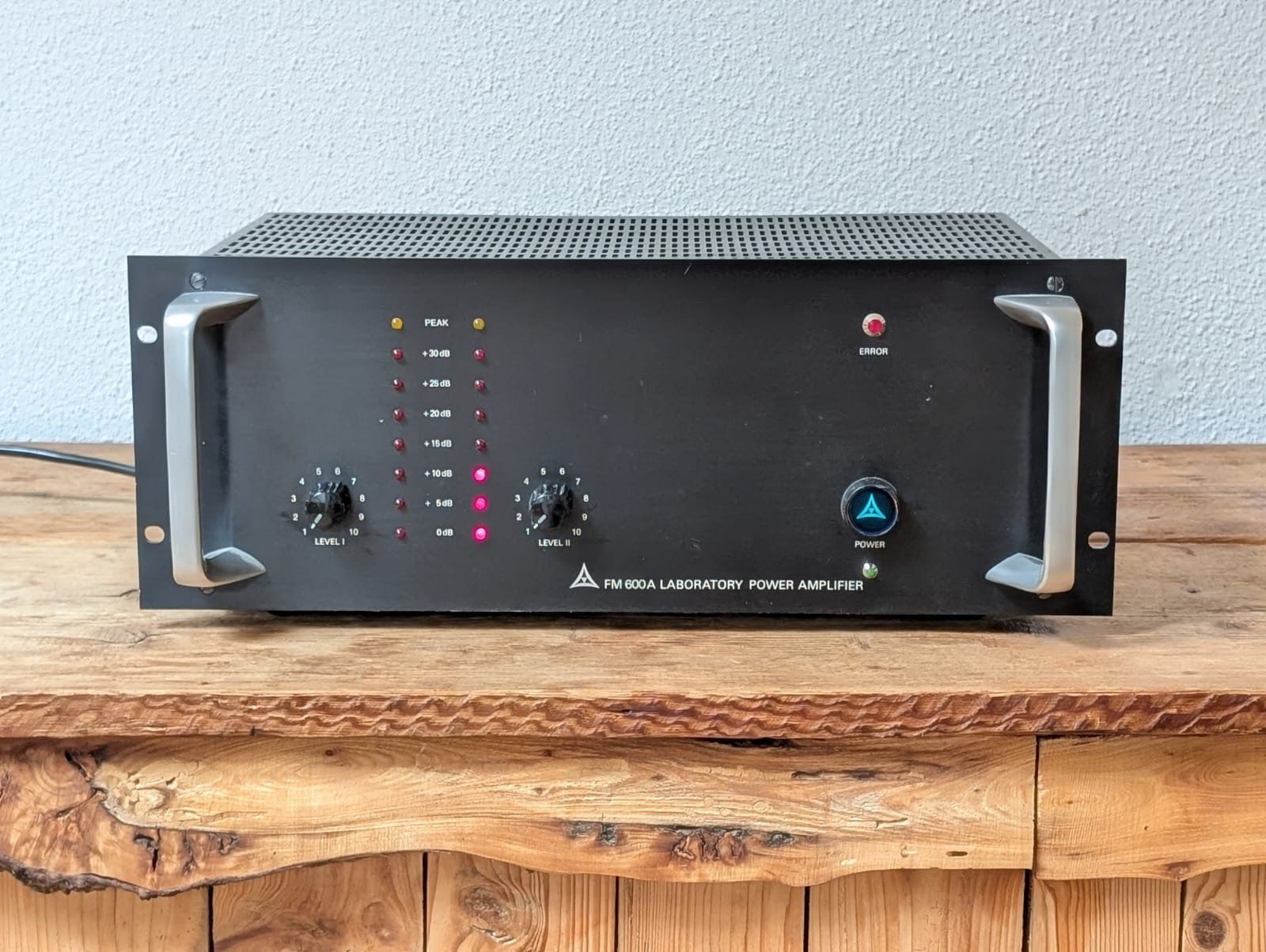 Amplificatori: FM Acoustics FM 600A Werksrevidiert – Usato da Degersheim venduto da hau_wc6b