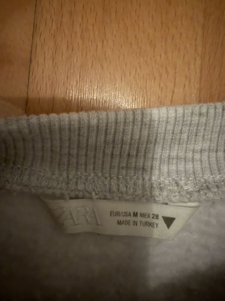 Zara Maglioni & Felpe: Zara Pullover grau meliert in der Grösse M – Nuovo (secondo la descrizione) da Luzern venduto da Lorena.haj 1