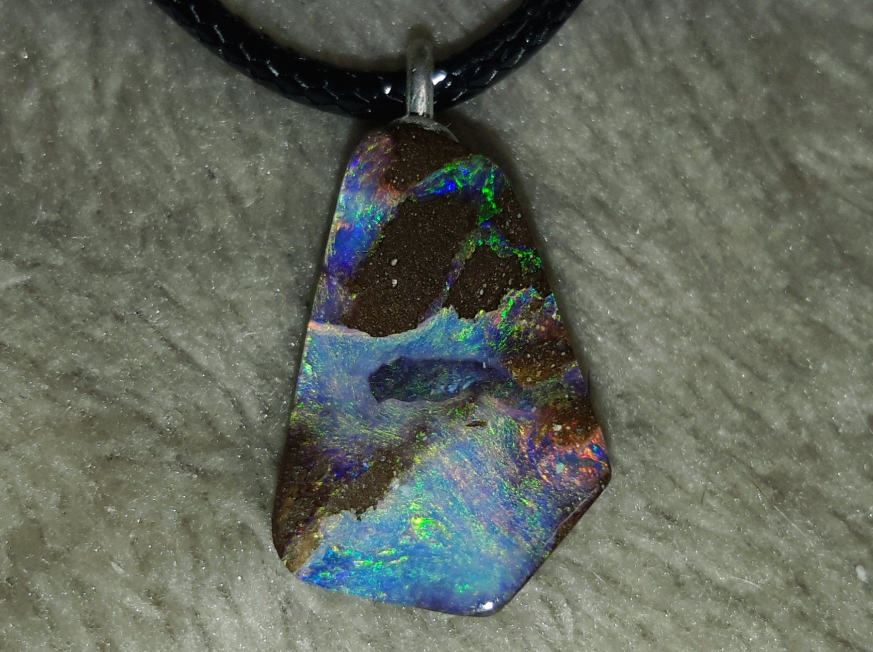 Ciondoli: Australischer Boulder Opal Silberanhänger – Nuovo e nell'imballaggio originale da Uerkheim venduto da Winwinner 3