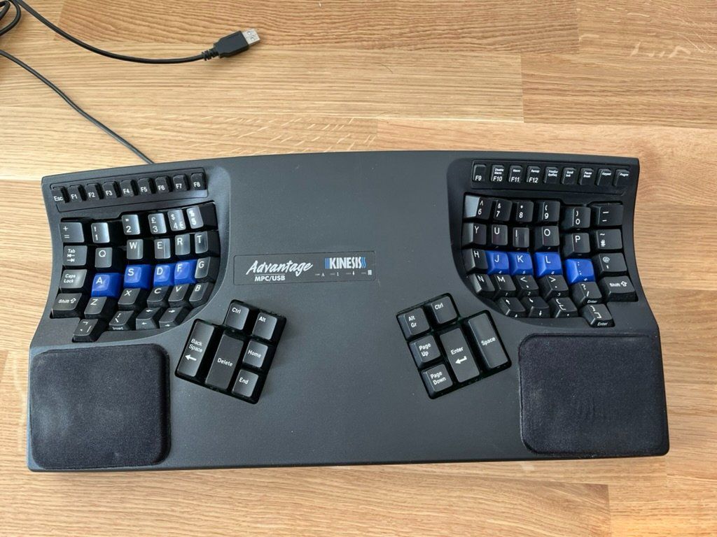 Tastaturen: Kinesis Advantage Keyboard (UK-Layout) – Gebraucht aus Prilly von yourNameHere