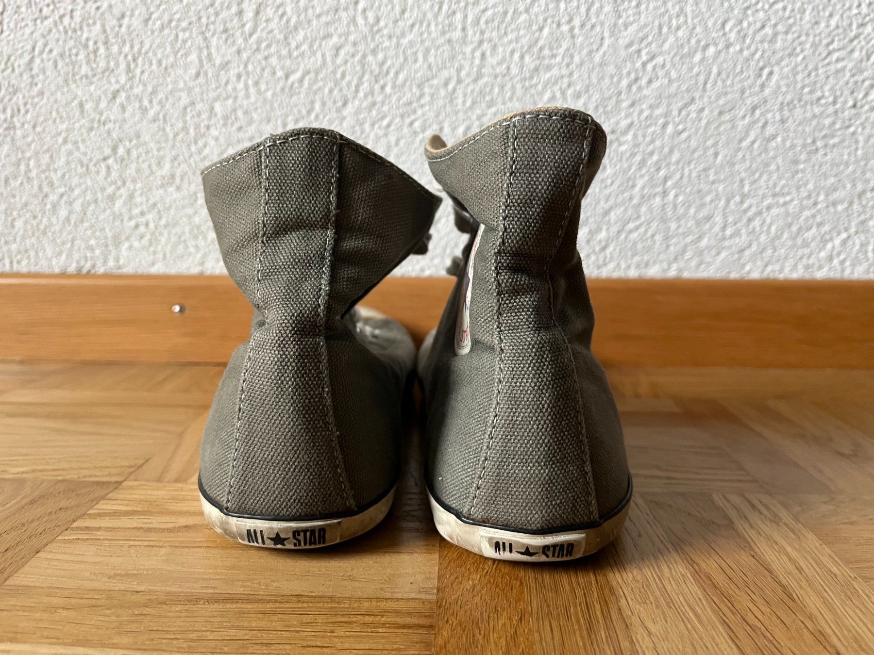 Converse Scarpe da donna: Converse All Star Grösse 7 (37.5) – Usato da Bern venduto da Collins2 4