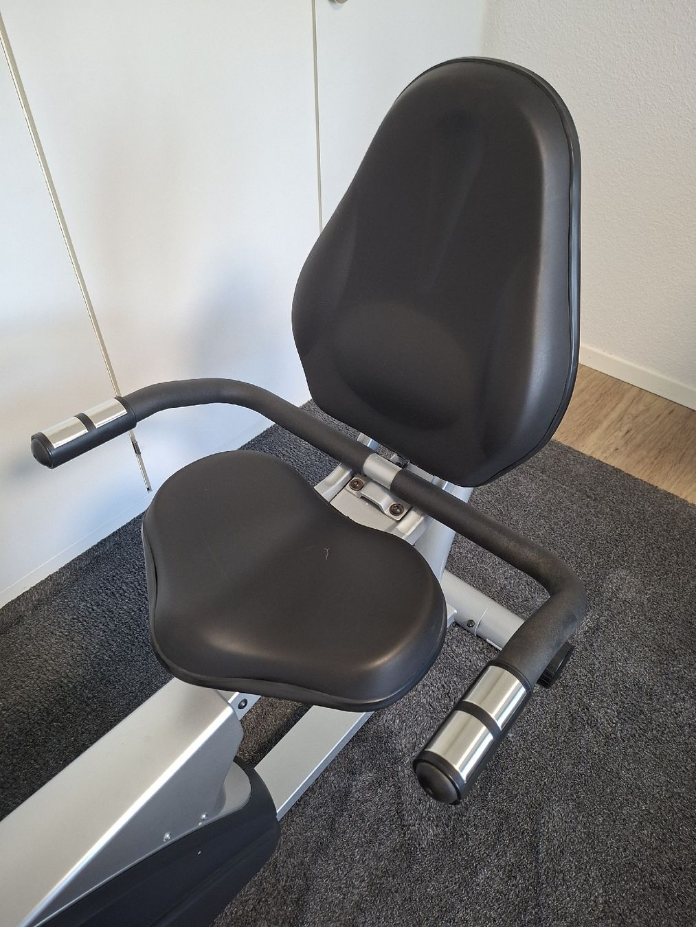 Maxxus Hometrainer: Liegefahrrad Hometrainer Maxxus – Usato da Herzogenbuchsee venduto da Josh-58 2