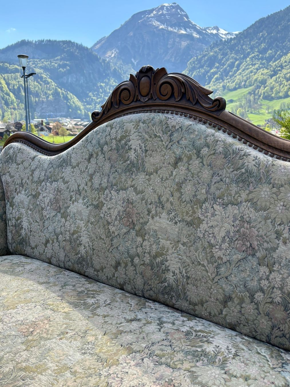 Divani: Antikes Sofa, wunderschön restauriert, Top Zustand! – Usato da Luzern venduto da ega_ck2n 2