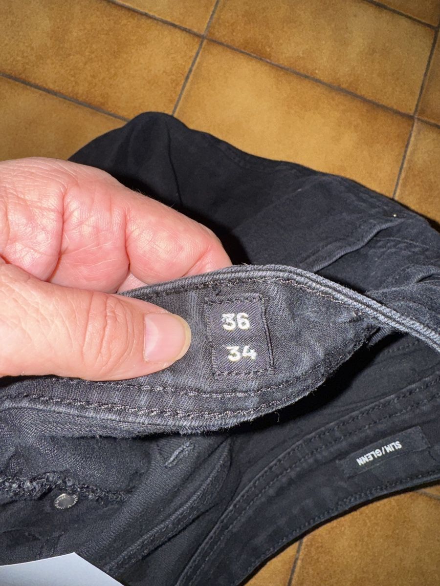 Jack & Jones Jeans: Jean noir Jack & Jones, taille 36/34  – Usato da Veyrier venduto da kimedovapa 3