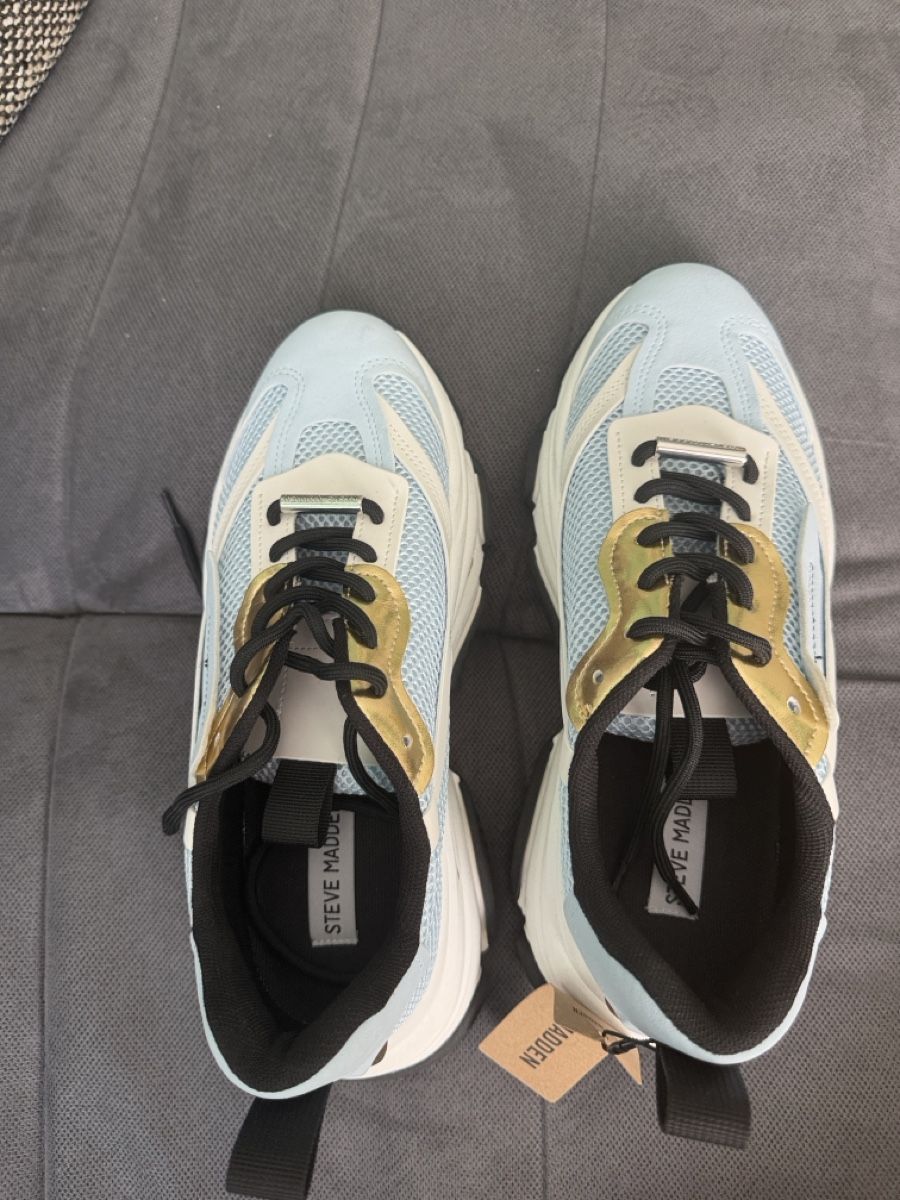 Steve Madden Scarpe da donna: Steve Madden Sneaker – Nuovo (secondo la descrizione) da Jona venduto da nik_bdd9 2