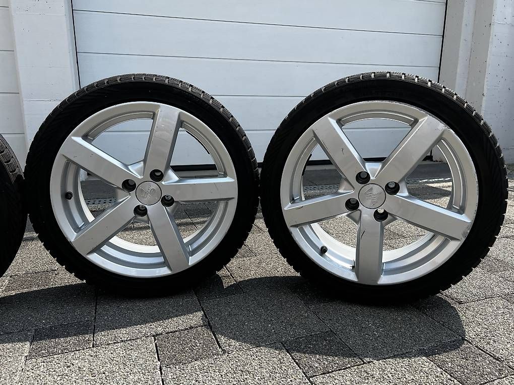 Pneumatici & Ruote complete: Fiat 500 Winterräder – Usato da Sursee venduto da gas_8n5t 2