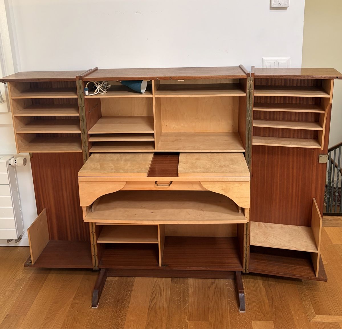 Schreibtische: Bureau Magic Box  – Gebraucht aus Vevey von yas_pn7t 1