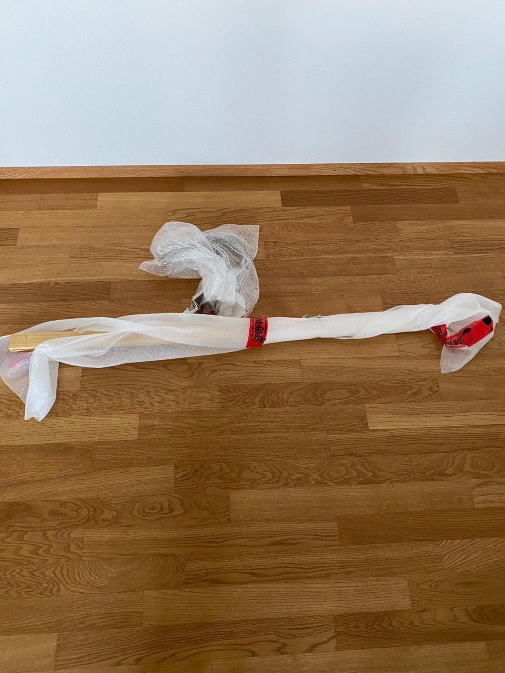 Garderobe: Neu - Dächlichappe - Halter – Neu und originalverpackt aus Muri AG von Hookipa01 2