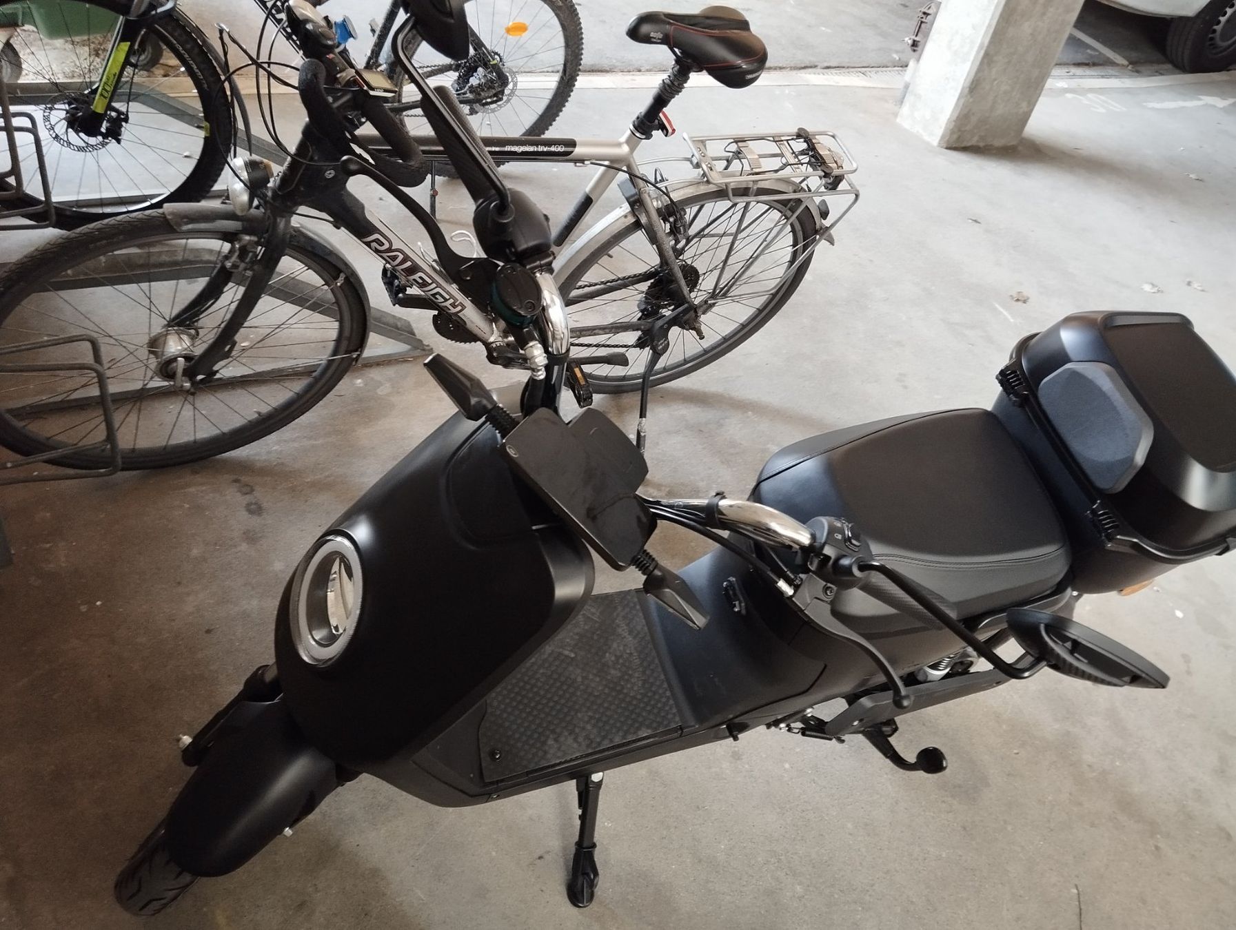 Scooter: E- Roller D1 (chinesisch) – Usato da Baden venduto da SamTradio