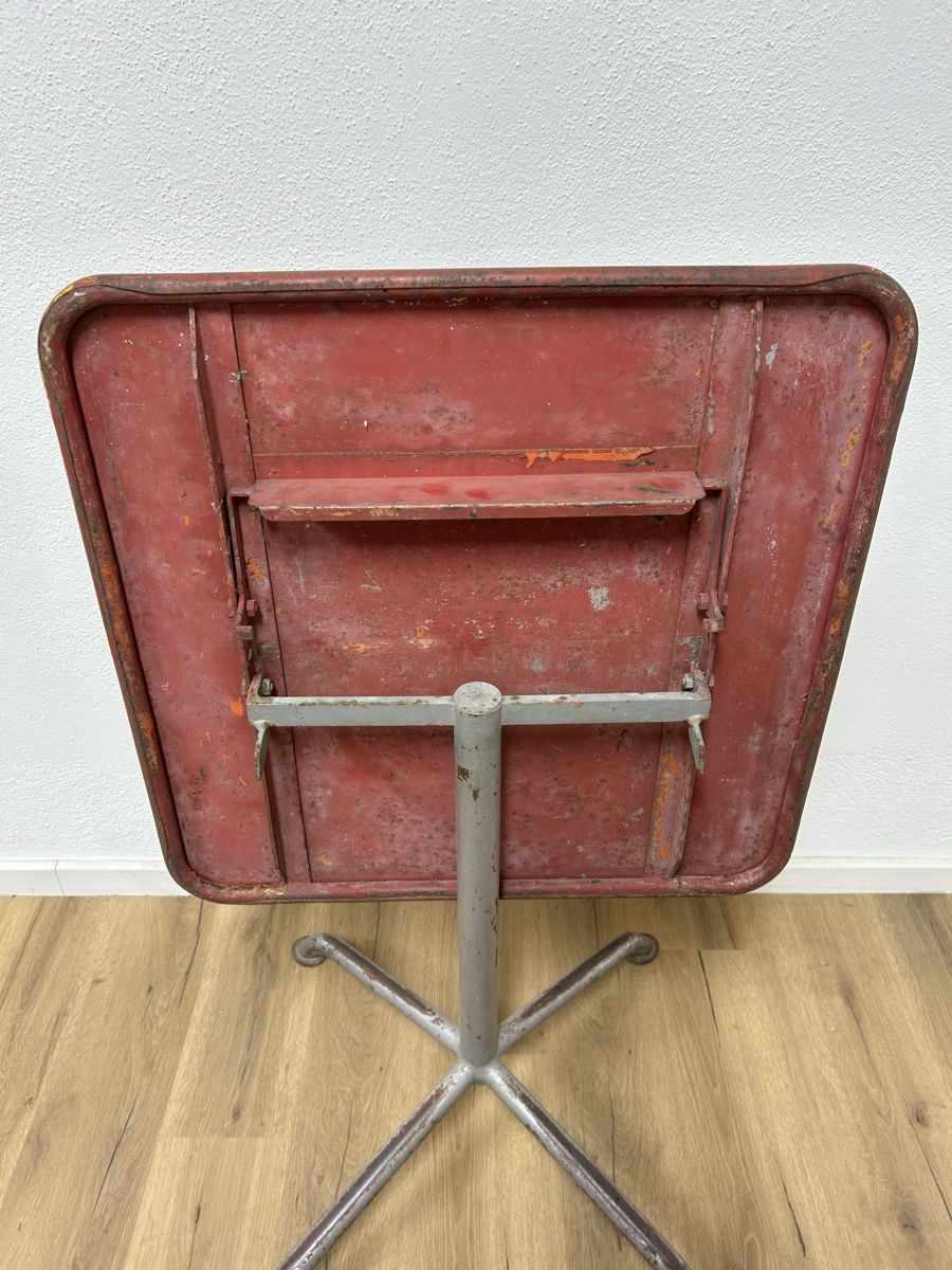 Bigla Tische: Bigla Gartentisch (70x70cm) – Gebraucht aus Basel von MoebelSackmann 4