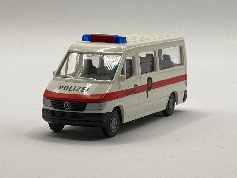 Rietze 71836 - 1/87 Mercedes-Benz O 405 Connexion (NL) - Miniature Bus Collection