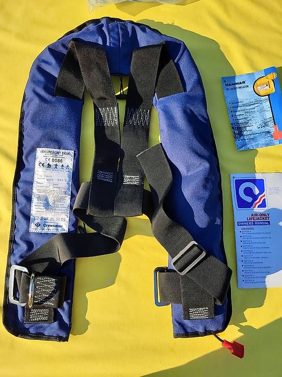 Giubbotti di salvataggio: Hammar Screwsaver life jacket inflation, Schwimmweste – Usato da Thun venduto da t_h_cl6d 2