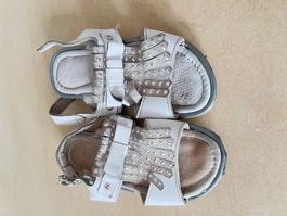 Weisse Mädchen Sandalen, Grösse 27