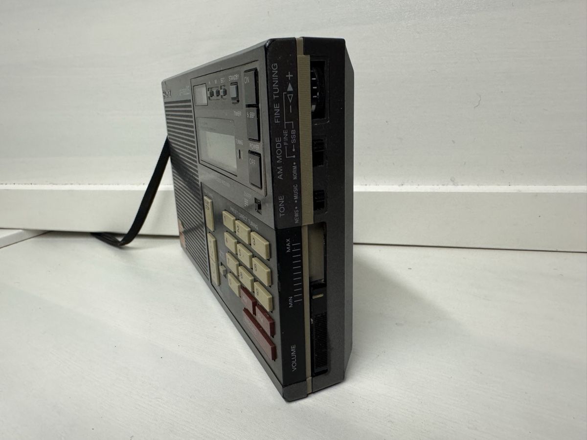 Sony Radio: Radio Sony ICF-7600DS Vintage – Usato da Brügg BE venduto da Goob 2
