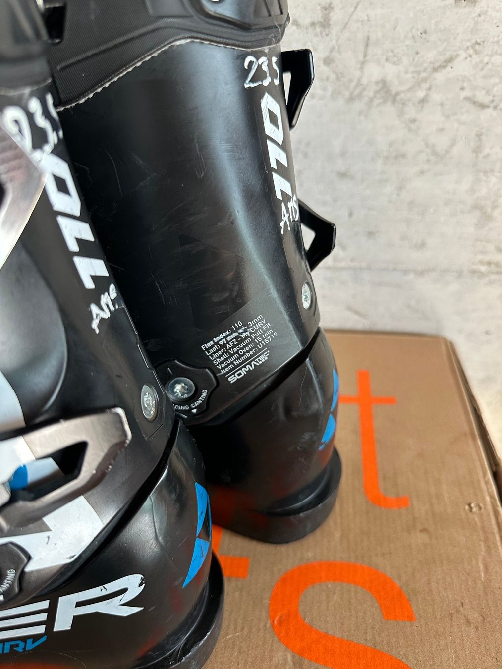 Fischer Scarpe da uomo: Fischer Skischuhe 23.5 / Gr. 37 – Usato da Emmenbrücke venduto da karkarkar 2