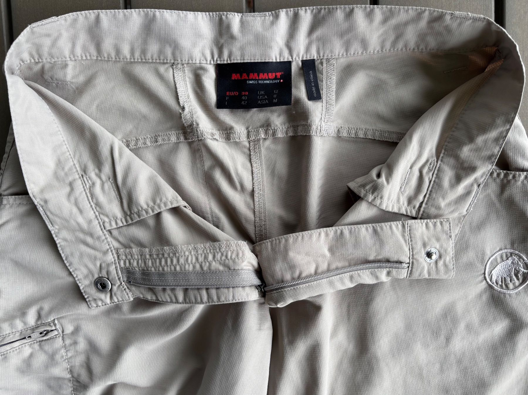 Mammut Pantaloni: Mammut Trekking Wanderhose, Gr. 38 – Usato da Ebnat-Kappel venduto da Molton 5