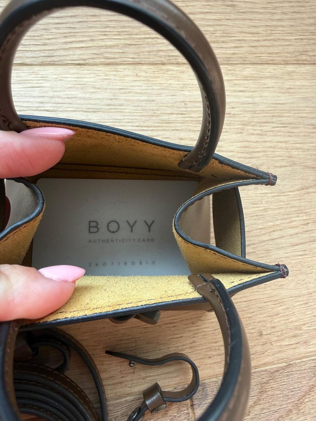 Borse: BOYY Tasche und Charm Leder, neuwertig – Nuovo (secondo la descrizione) da Oberarth venduto da SSS. 7