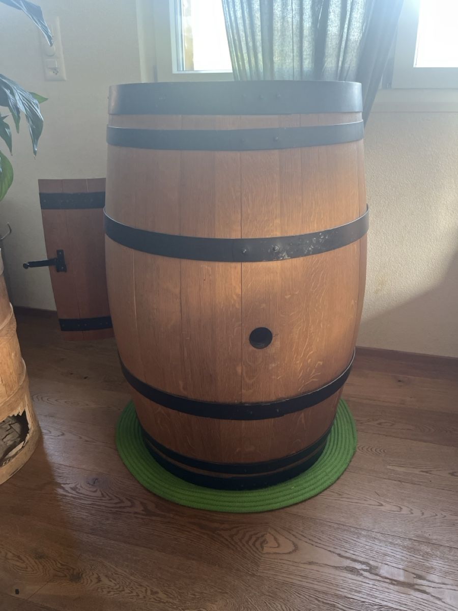 Armoires: EichenArt Fassschrank Eichenholz – D'occasion à Appenzell par coeri-b 3