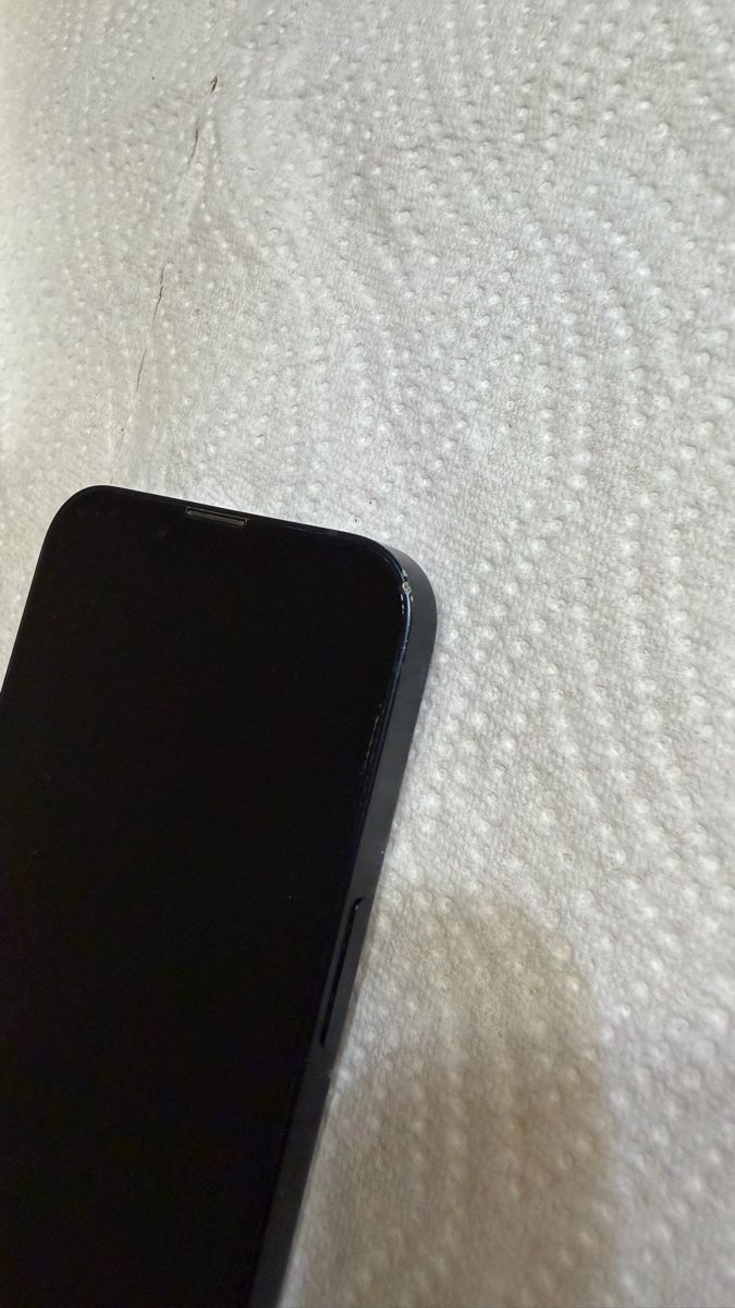 Apple Telefoni cellulari / Smartphones: iPhone 13 Midnight 128 GB – Usato da Baettwil venduto da Schmidy25 6
