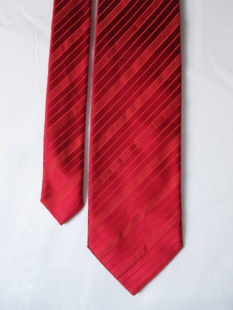 Hugo Boss Cravatte: Hugo Boss / Krawatte aus Seide – Usato da Wetzikon ZH venduto da freeze66north 3