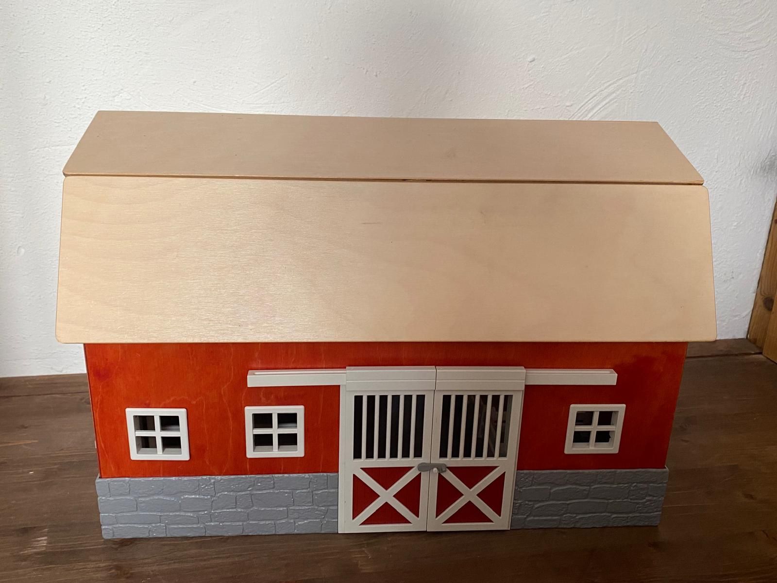 Schleich Giocattoli: Schleich Pferdestall rot – Usato da Bilten venduto da Afluffy