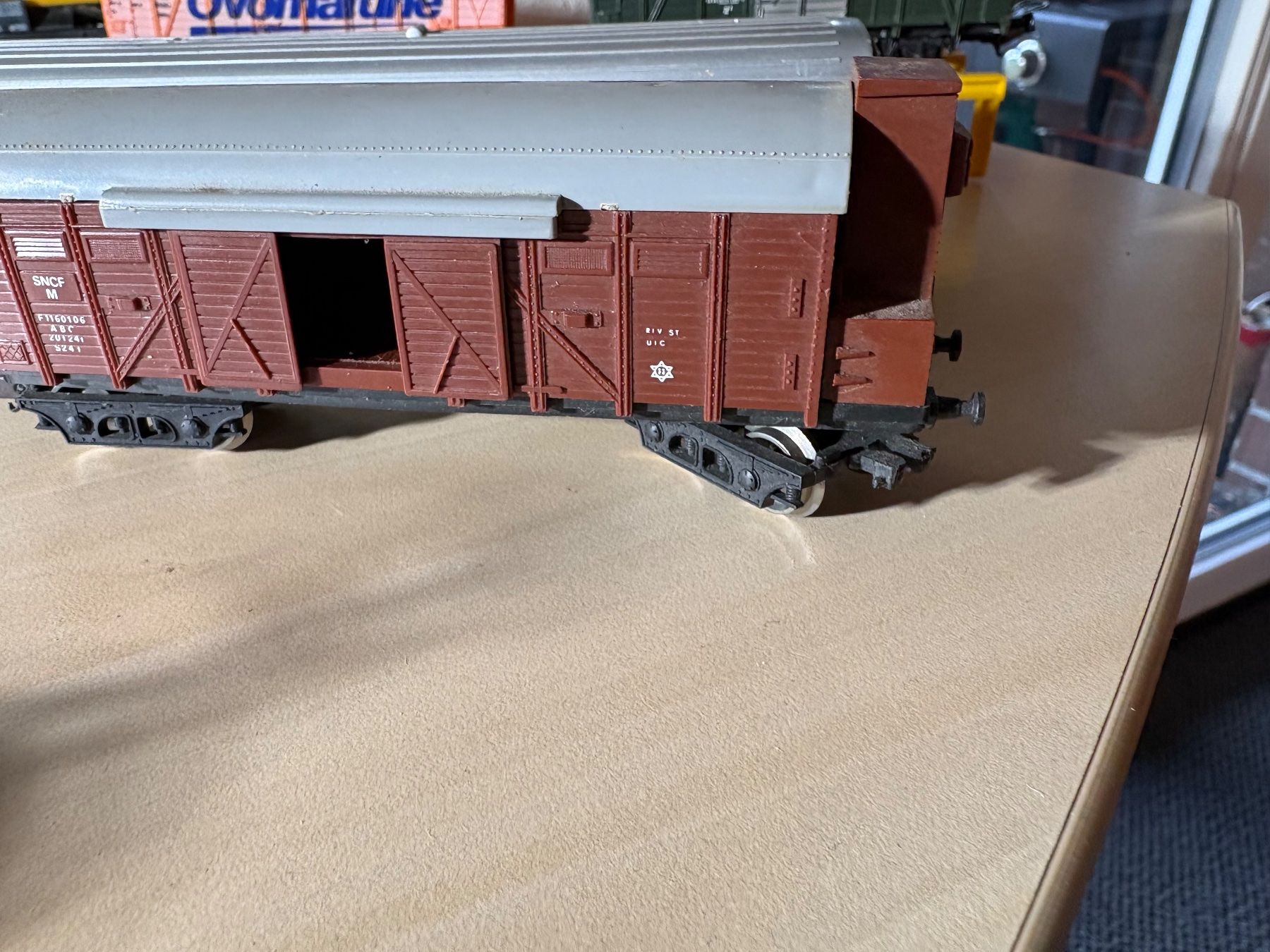 Lima Modellini di ferrovie: Modelleisenbahn LIMA – Usato da Diegten venduto da zippo411 7