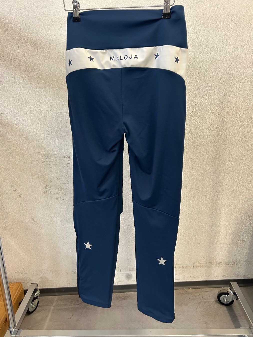 Maloja Pantaloni: Langlaufhose Maloja – Nuovo (secondo la descrizione) da Chur venduto da zue_m8ck 2
