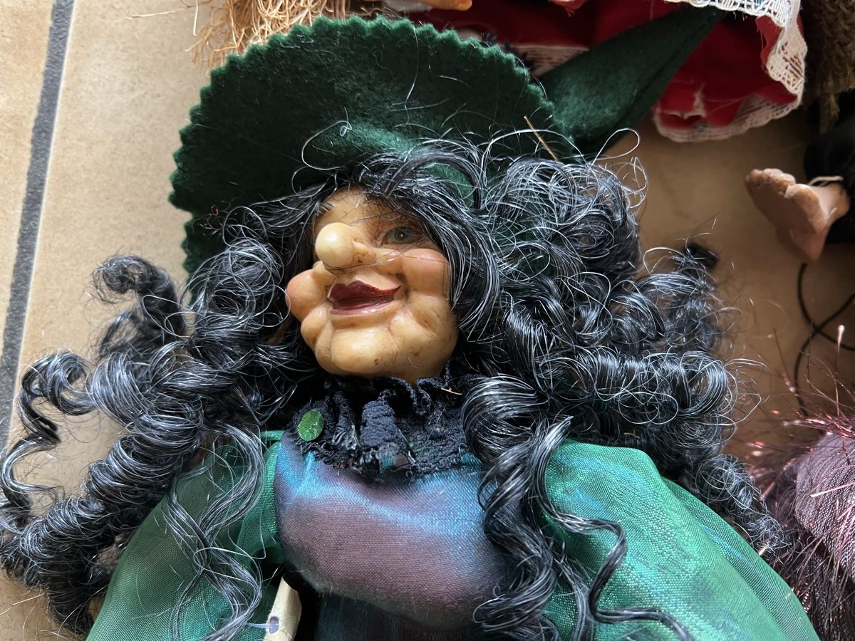Puppen: Lot de 33 sorcières neufs – Neu (gemäss Beschreibung) aus St-Blaise von endora63 3
