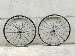MAVIC Ksyrium Elite S 28" Clincher Laufradsatz LRS 2607