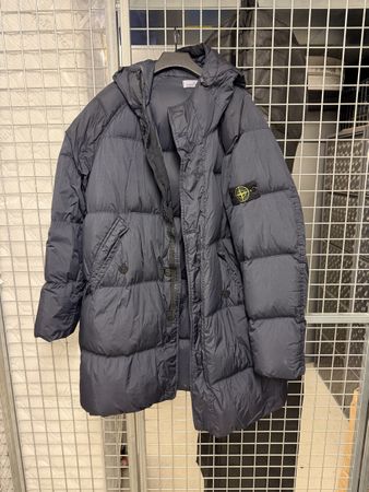 Stone Island Daunenmantel - Größe L