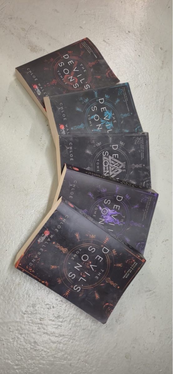 Libri: The Devil’s Sons – Usato da Cheseaux-sur-Lausanne venduto da Roxy.b