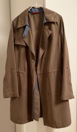 NEUWERTIG! Oversized Trenchcoat von EDC by Esprit