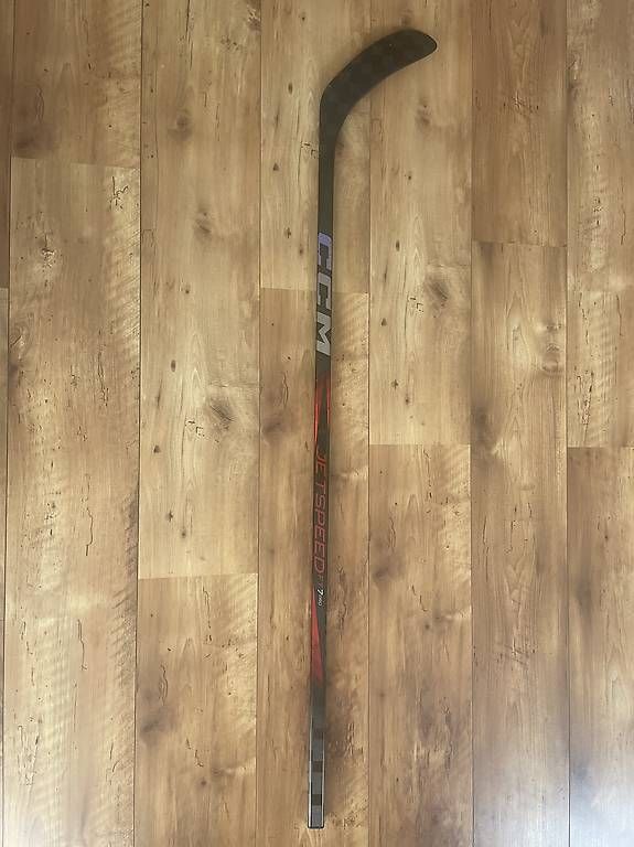 Stöcke & Schaufeln: Eishockeystock Junior – Gebraucht aus Rossrüti von StellaPO