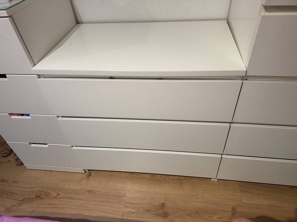 Mobilhome: Vendo 2 mobili Ikea malm  – Usato da Sigirino venduto da and_kgv7 2