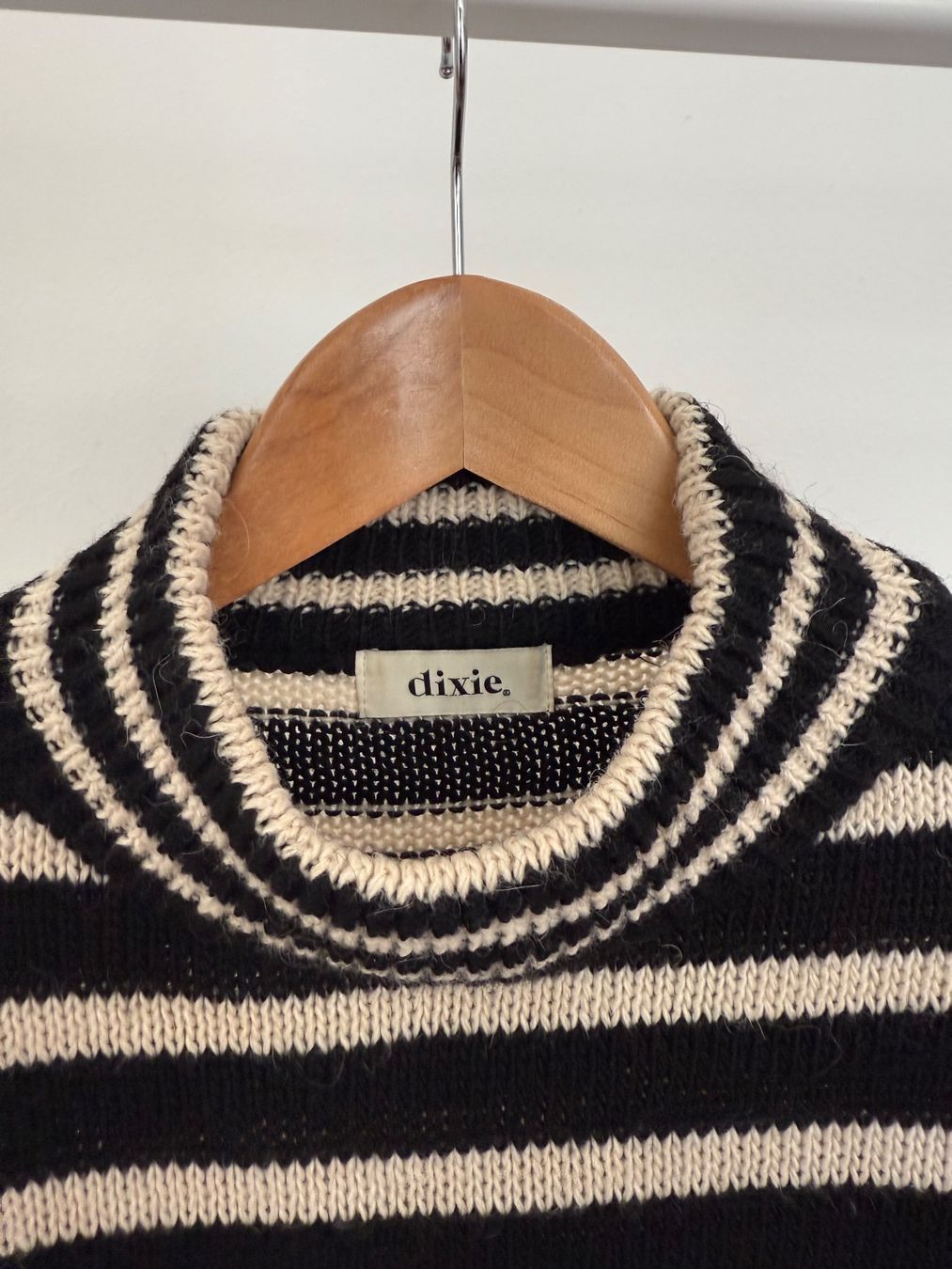 Maglioni & Felpe: Strickpullover mit Streifen, Grösse M – Usato da Kriens venduto da MeinKleiderschrank 4