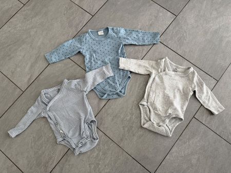 Langarmbody - Grösse 62 - H&M