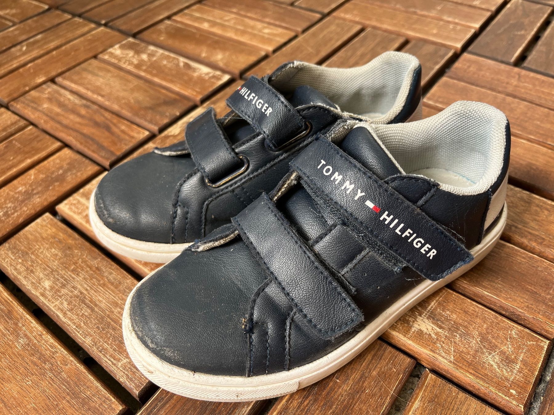 Tommy Hilfiger Scarpe per ragazzi: Tommy Hilfiger Schuhe Gr. 32 – Usato da Jona venduto da Good_luck_ 3